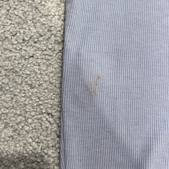 Crop top - Picture 3 of 4